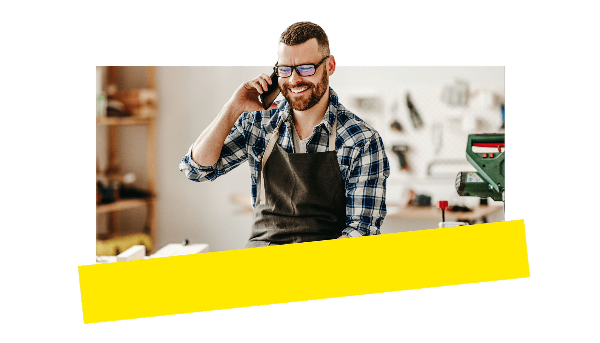 GoTo Connect CX allows users the ability to work seamlessly across voice, webchat, SMS and more.